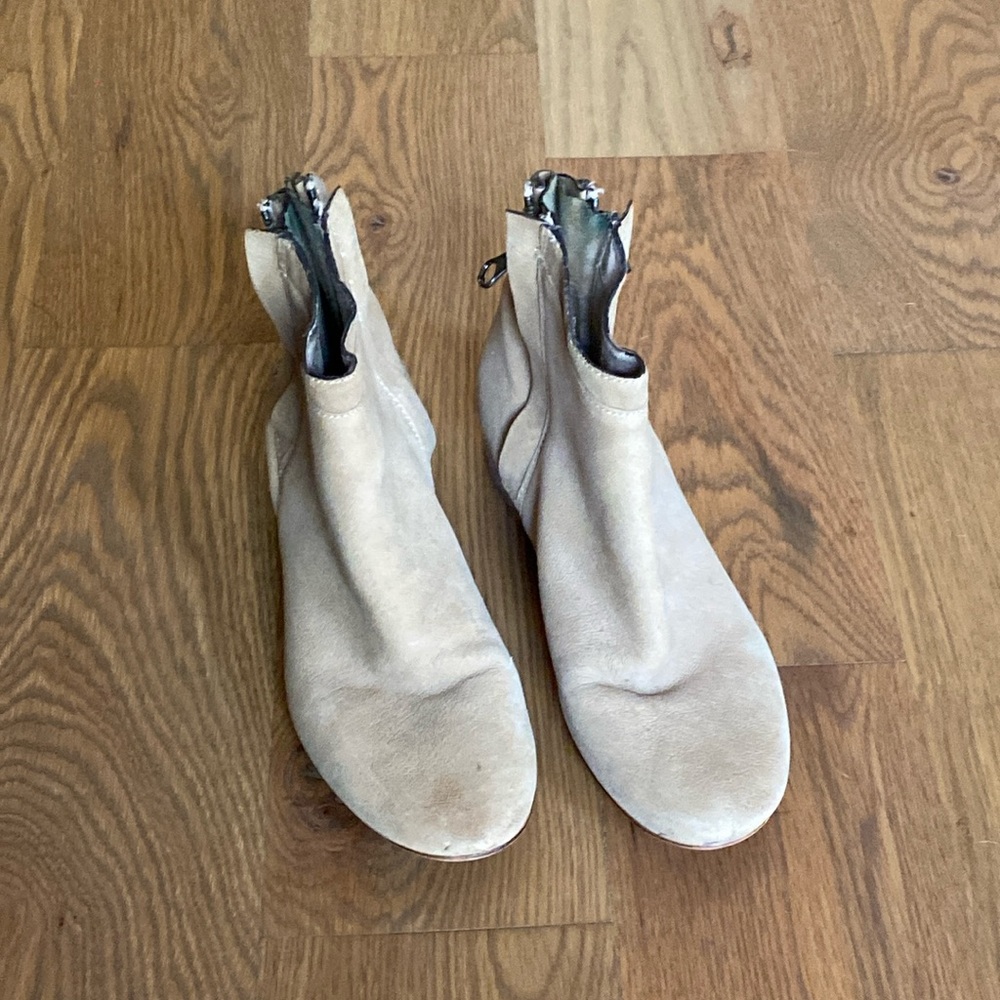 Sam Edelman// booties, size 8